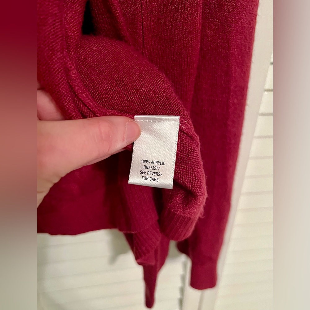 Croft & Barrow Women’s Ruby Colored Cardigan Sweater Jacket SO soft & comfy - Picture 8 of 14